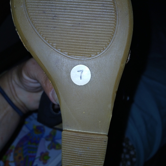 Wedges - Picture 4 of 5